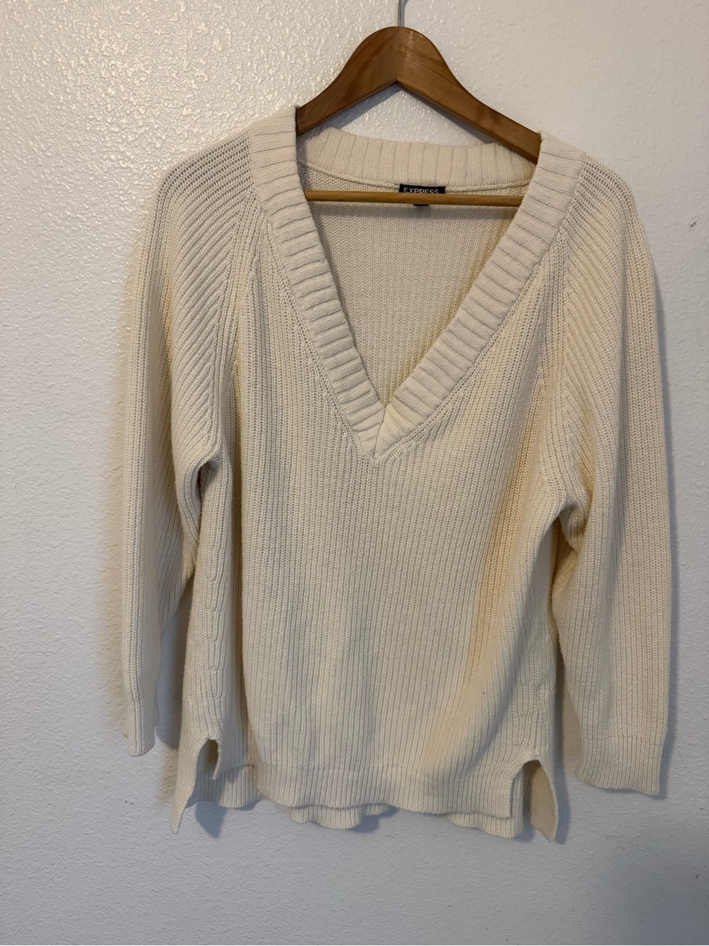 Express Cream Ribbed V-Neck Sweater - Picture 2 of 5
